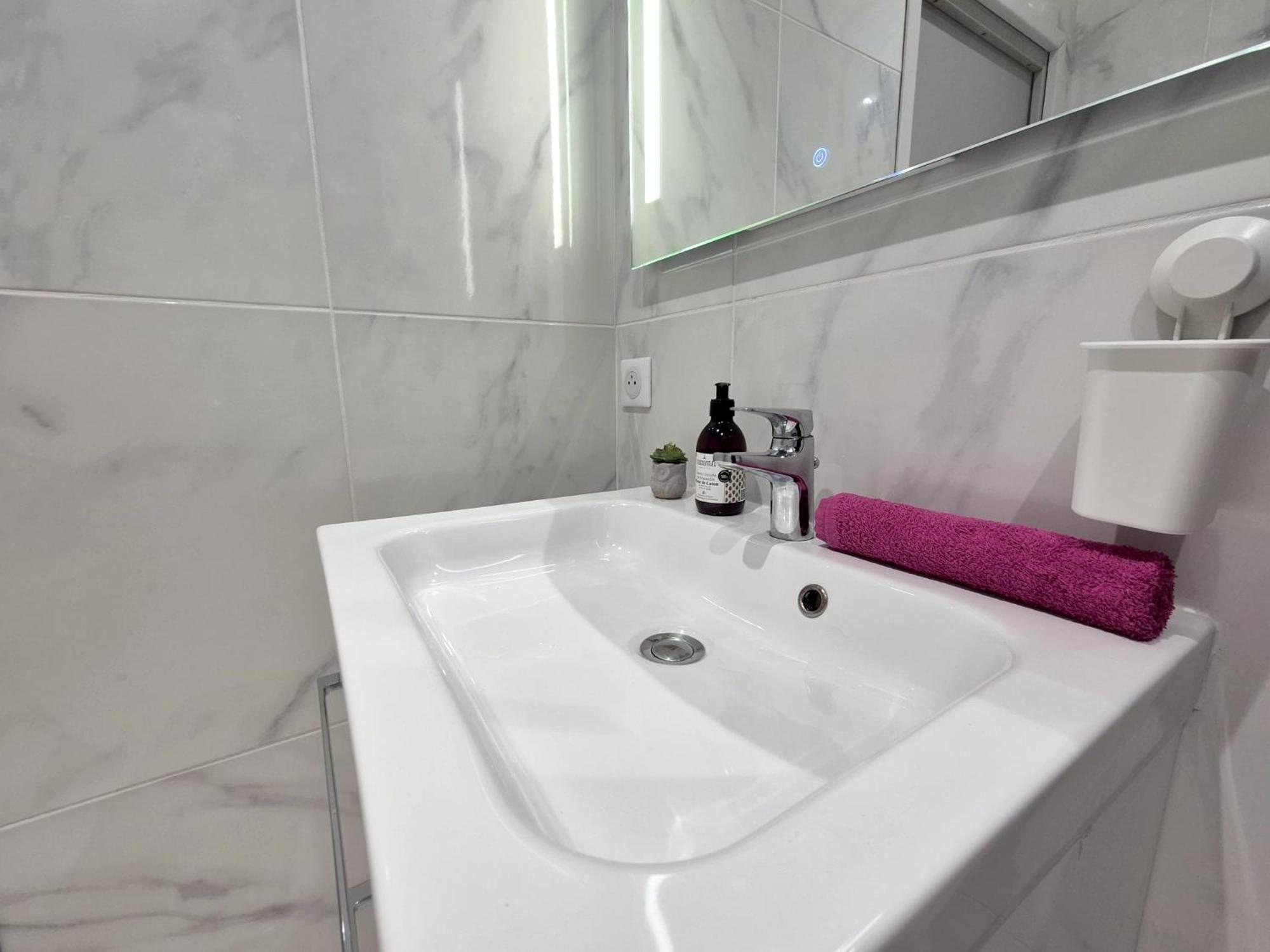 Studio Renove Au Centre Ville Nice Ngoại thất bức ảnh
